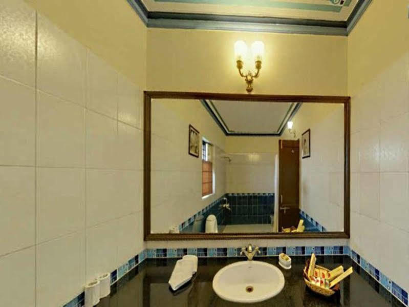 The Udaibagh Hotel Udaipur Luaran gambar